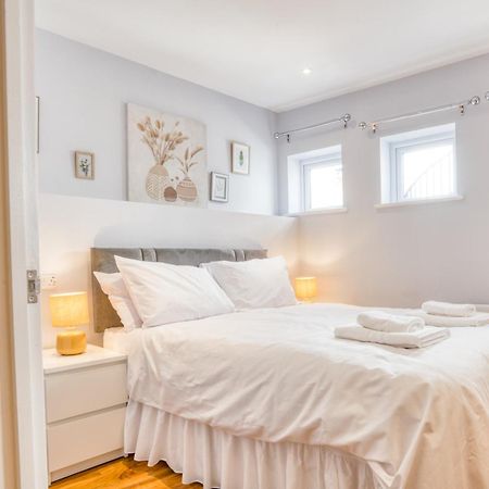 Suite 3 - 1 Bed Apartment King Size Bed ลินคอล์น ภายนอก รูปภาพ
