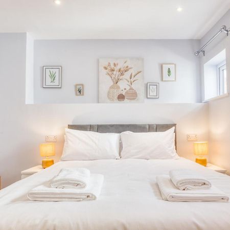 Suite 3 - 1 Bed Apartment King Size Bed ลินคอล์น ภายนอก รูปภาพ