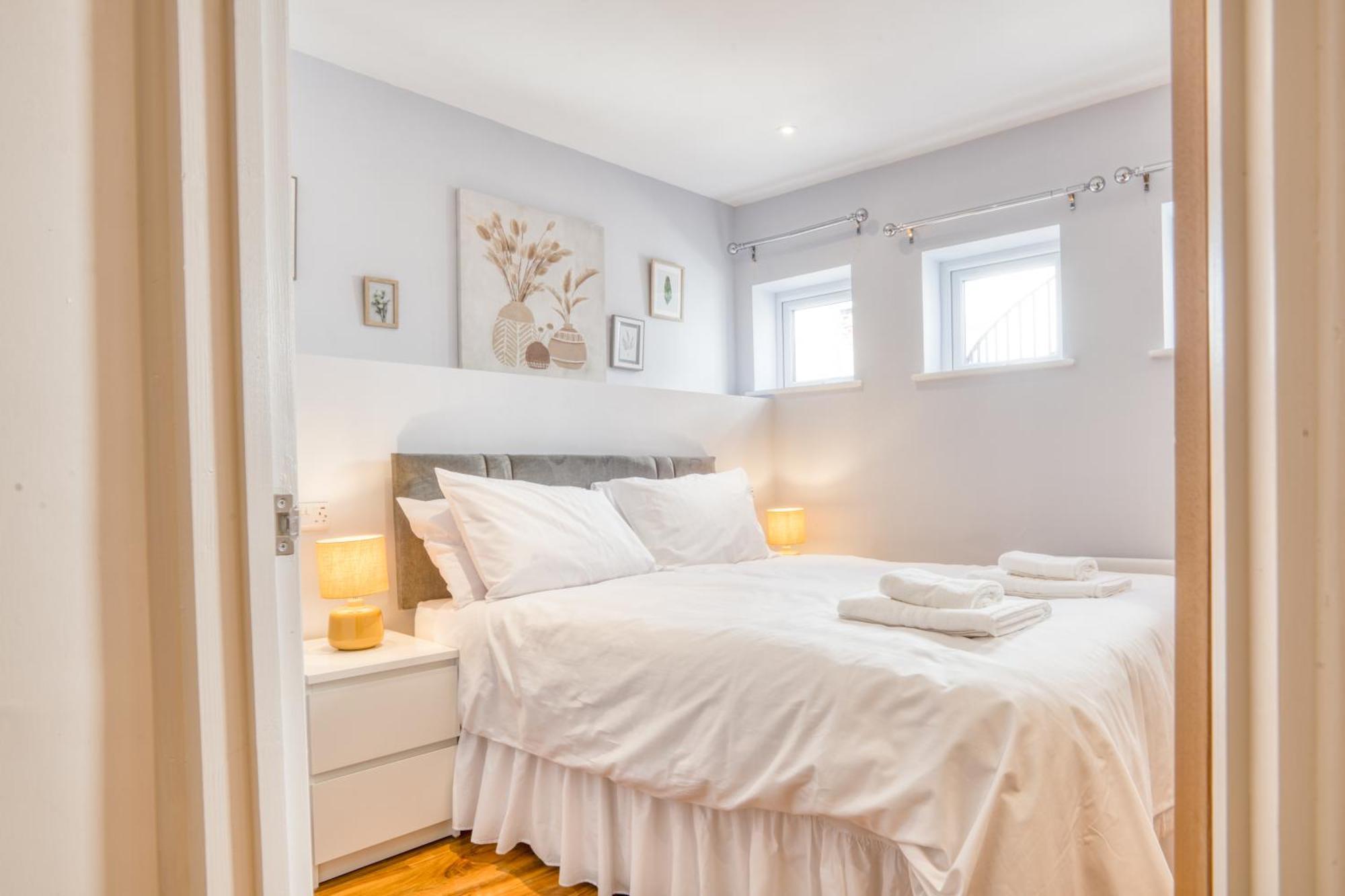 Suite 3 - 1 Bed Apartment King Size Bed ลินคอล์น ภายนอก รูปภาพ